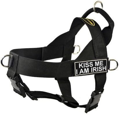 Шлейка за кучета DT Universal Забавни No Pull, Kiss Me I Am Irish, Черна, Голяма, е подходящ по размер на обиколката: от 31 до